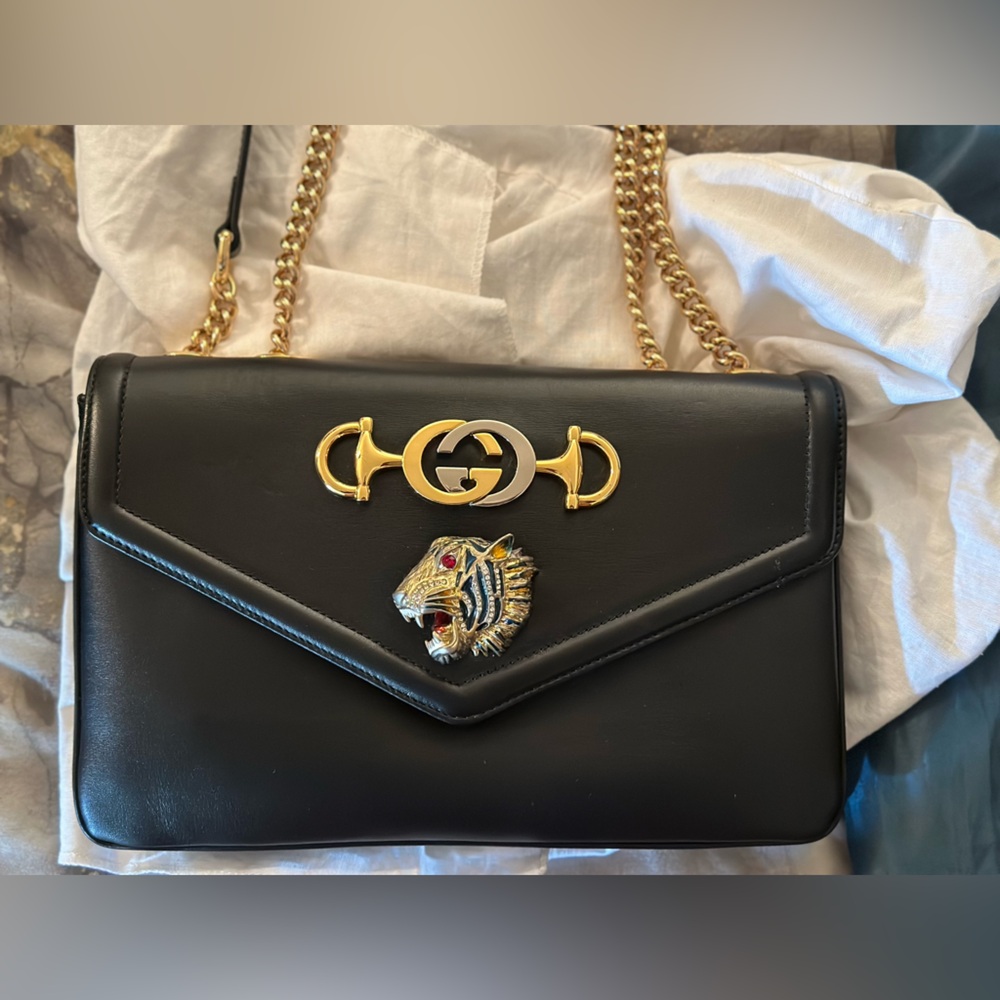 Gucci Rajah Tiger Head Medium Shoulder Bag